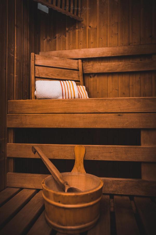 Hotel Hera Предял Экстерьер фото